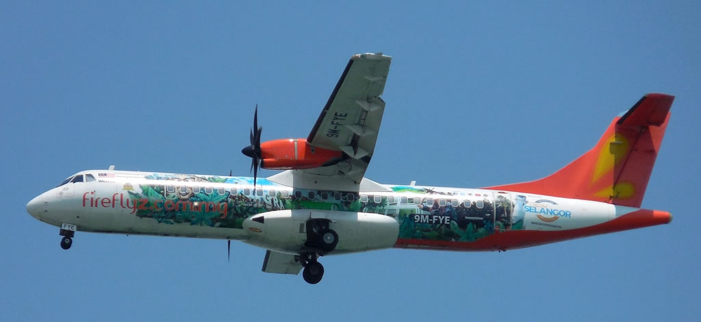 Maylasia Firefly ATR 42, Registration 9M-FYE 